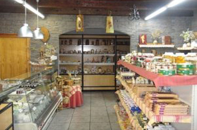 001_comercio-en-valle-de-roncal-ibaxa-tineda-de-productos-traduiconales-y-gourmet